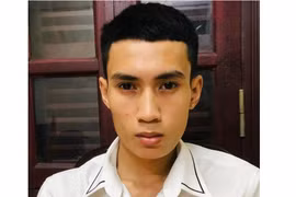 Lật tẩy thủ đoạn thuê tài xế xe taxi đi ''ship'' ma túy