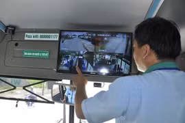 Xe ô tô kinh doanh vận tải phải lắp camera hành trình để được cấp phù hiệu, biển hiệu