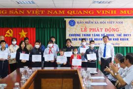 Kết quả " Chương trình tặng sổ BHXH, thẻ BHYT cho người dân có hoàn cảnh khó khăn” của BHXH Việt Nam