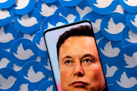 Twitter bắt đầu tính phí 8 USD cho 'tích xanh'