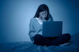 Ngăn chặn tình trạng bóc lột, xâm hại tình dục trẻ em trên mạng
