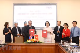 Thông tấn xã Việt Nam - hãng thông tấn Cuba Prensa Latina tăng cường hợp tác chia sẻ kinh nghiệm