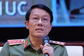 Các đối tượng hoạt động tín dụng đen có nhiều thủ đoạn dụ dỗ, lôi kéo công nhân vay tiền