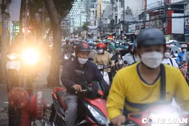 Tuyến nối Nam Sài Gòn với trung tâm TP. HCM ùn tắc triền miên