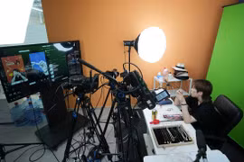 Trung Quốc yêu cầu trình độ để 'livestream' trên mạng xã hội