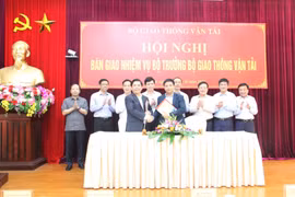 Bộ trưởng Nguyễn Văn Thắng chính thức nhận nhiệm vụ tại Bộ Giao thông vận tải