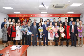 Gặp mặt chia tay các đồng chí trưởng, phó ban, đơn vị tại cơ quan Trung ương Hội Nhà báo Việt Nam
