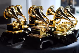 Hoãn Lễ trao giải Grammy vô thời hạn