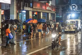 Philipines sẽ “đóng cửa” thị trường tài chính khi siêu bão Noru tấn công