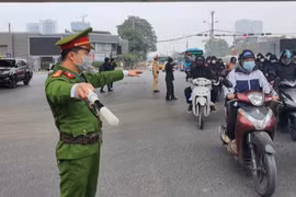 Hà Nội tăng cường bảo đảm ATGT, an toàn thực phẩm dịp Tết