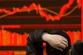 Nguy cơ lạm phát năm 2021 do giá xăng dầu thế giới tăng cao