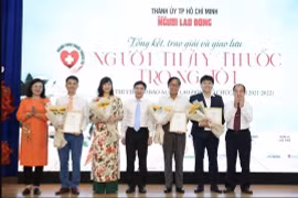 Cuộc thi viết “Người thầy thuốc trong tôi”: Tri ân lực lượng xông pha tuyến đầu chống dịch