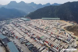 Muốn giải quyết dứt điểm ùn ứ tại cửa khẩu, cần có sự phối hợp của Trung Quốc
