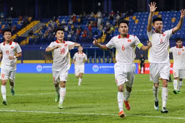 Đội tuyển U23 Việt Nam bổ sung gấp 6 cầu thủ sang Campuchia