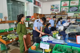 TP. HCM chỉ đạo khẩn xử phạt nghiêm hành vi rau ngoài chợ “đội lốt” rau an toàn