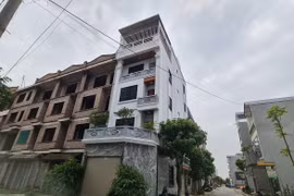 Chương Mỹ (Hà Nội): Ngang nhiên xây dựng sai phép, trái phép, phá vỡ quy hoạch khu liền kề Lộc Ninh