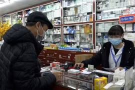 Những lưu ý cho người dân khi mua thuốc điều trị Covid-19 tại các nhà thuốc