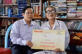 Chương trình "Mai Vàng nhân ái" của Báo Người Lao Động chia sẻ với Nhà báo Mai Sông Bé