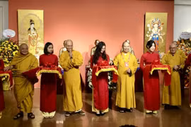 Triển lãm mỹ thuật Phật giáo ‘Sen đầu hạ’ lần thứ 8