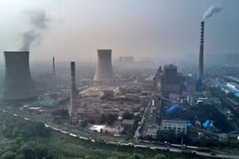 Sau đóng cửa, Trung Quốc tăng cường sản xuất điện than thúc đẩy tăng trưởng