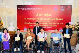 Ươm mầm phát triển tài năng, năng lực trẻ mồ côi, người khuyết tật