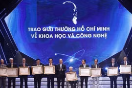 Chủ tịch nước trao Giải thưởng Hồ Chí Minh, Giải thưởng Nhà nước về khoa học và công nghệ