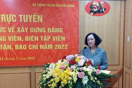 “Dựa vào dân để xây dựng Đảng”, không phải là khẩu hiệu mà phải trở thành vấn đề thiết thực