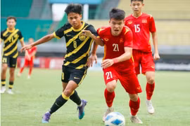 HLV Đinh Thế Nam: “Đội tuyển U19 Việt Nam gặp vấn đề về tâm lý”