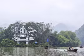 Bác thông tin Chùa Hương bất ngờ mở cửa từ 11/2