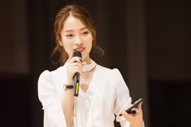 MC Khánh Vy, Long Chun và những Gen Z có thu nhập 'siêu khủng'