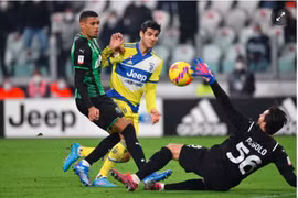Đánh bại Sassuolo 2-1, Juventus lọt vào bán kết Cúp Quốc gia