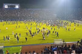 Indonesia đứng trước nguy cơ bị FIFA cấm tổ chức các giải đấu lớn