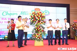 Phú Thọ: Chào đón em bé thứ 200 ra đời bằng phương pháp thụ tinh trong ống nghiệm