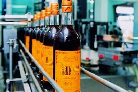 Lợi nhuận âm liền 6 quý, cổ đông lớn thoái vốn toàn bộ gần 40% khỏi Vang Thăng Long (VTL)