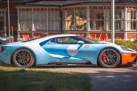 Ford GT với màu sơn độc được bán đấu giá, dự kiến gần 1 triệu USD