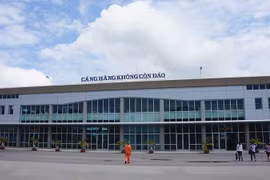 Đánh giá kỹ lưỡng 2 phương án đầu tư nâng cấp, mở rộng Cảng hàng không Côn Đảo