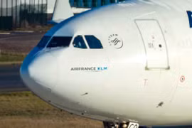 Phi công của Air France bị đình chỉ vì đánh nhau trong buồng lái