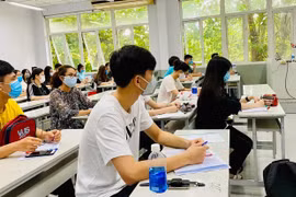Học phí Đại học: Vẫn là câu chuyện hài hòa!