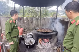 Phát hiện một cơ sở chế biến gần 1 tấn mỡ động vật ‘bẩn’ tại Hà Tĩnh