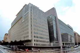 World Bank dự báo nền kinh tế thế giới sẽ trải qua suy thoái trong năm tới