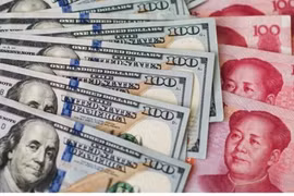 Đồng Nhân dân tệ lao dốc xuống 7 CNY/USD lần đầu tiên kể từ năm 2020