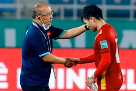 HLV Park Hang Seo nói gì về khả năng tiền vệ Quang Hải dự AFF Cup 2022