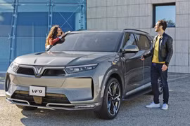 VinFast nhận được đơn hàng bán hơn 2.500 xe VF 8 và VF 9 cho Autonomy