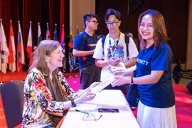 Trò chuyện thú vị của GS người Mỹ về “học cách học” tại trường ĐH VinUni