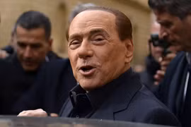 Cựu Thủ tướng Ý Berlusconi trắng án trong vụ hối lộ