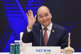 Chủ tịch nước Nguyễn Xuân Phúc: Cần coi người dân là trung tâm để tạo sự cân bằng trong mỗi nền kinh tế
