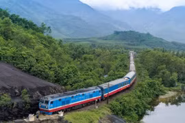 Phục hồi sản xuất và tăng sức cạnh tranh của ngành với các loại hình vận tải khác vẫn là bài toán khó