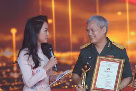 Để nhà báo vượt qua thử thách “khó, khô, khổ” khi viết về bảo vệ nền tảng tư tưởng của Đảng