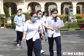Đề thi môn Văn kỳ thi tốt nghiệp THPT Quốc gia 2022: Nên ‘múa bút’ theo hướng nào?