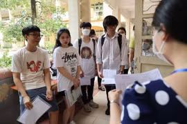 Đề thi môn Toán tốt nghiệp THPT năm 2022, mã đề 105